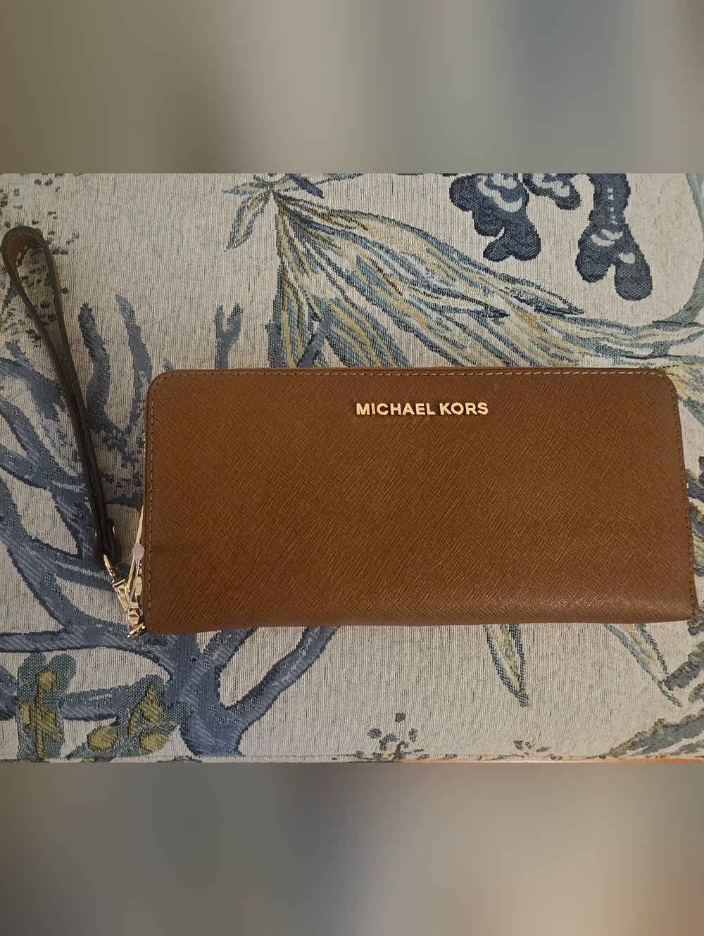 Michael Kors Brown Leather Wristlet Wallet